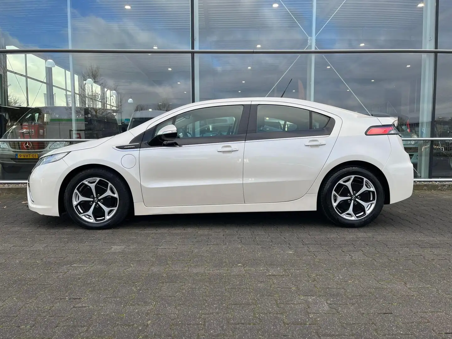 Opel Ampera 1.4 Navigatie/Verwarmde Voorstoelen/Cruise/Leer. Білий - 2