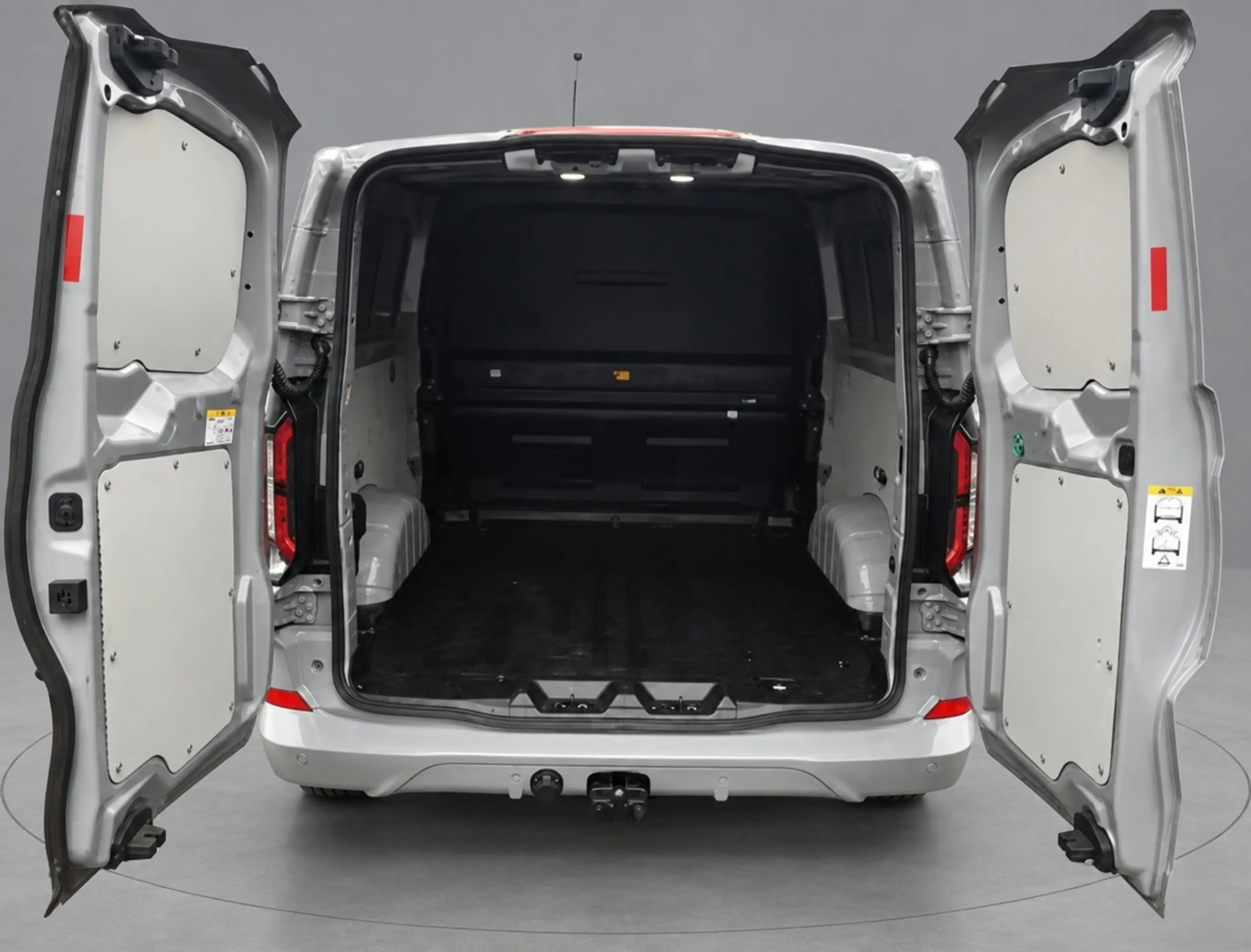 Ford Transit Custom 320 2.0 TDCI L2H1 Sport DC 360 Camera, Adaptieve C — photo 15