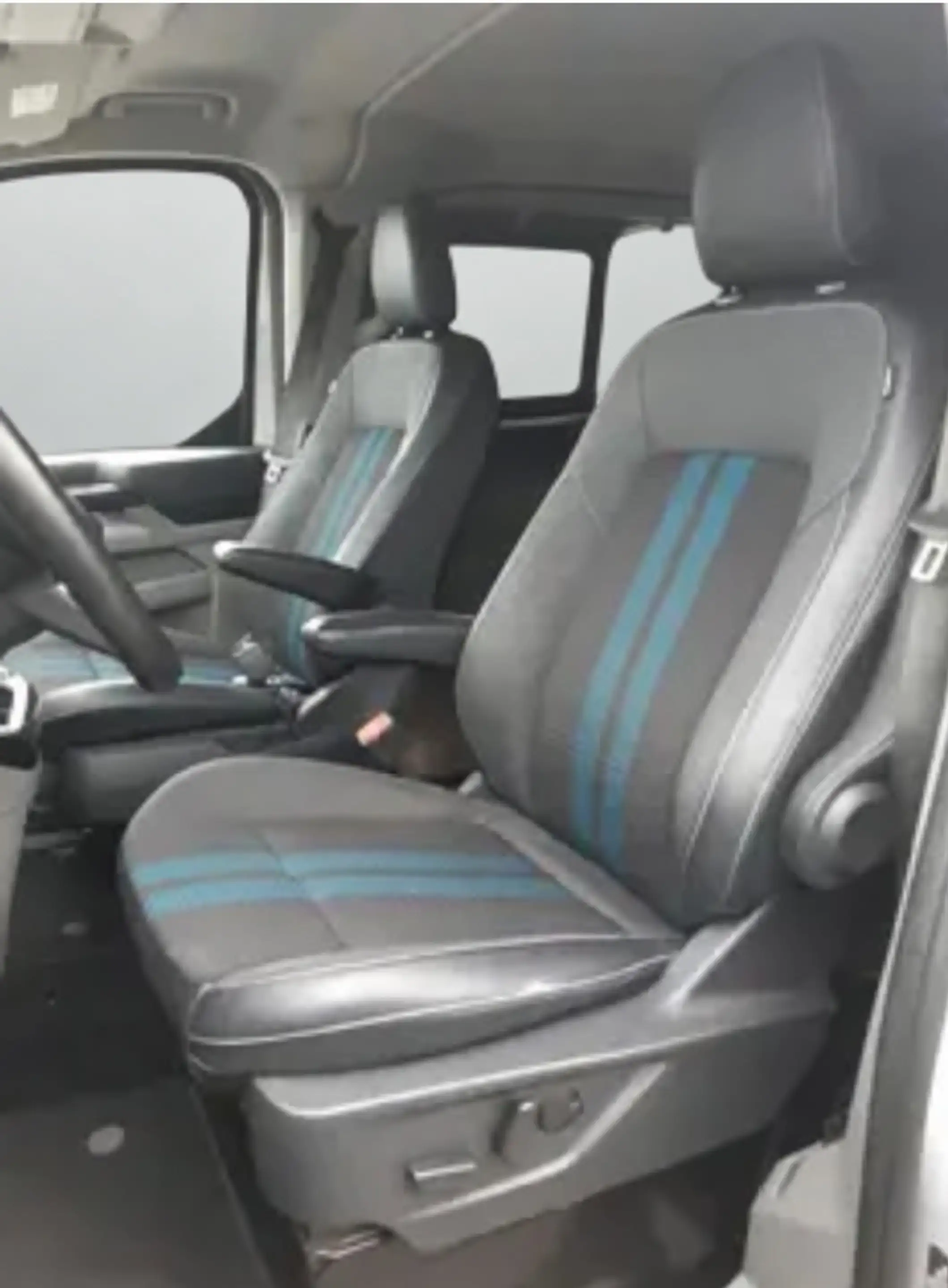 Ford Transit Custom 320 2.0 TDCI L2H1 Sport DC 360 Camera, Adaptieve C — photo 11