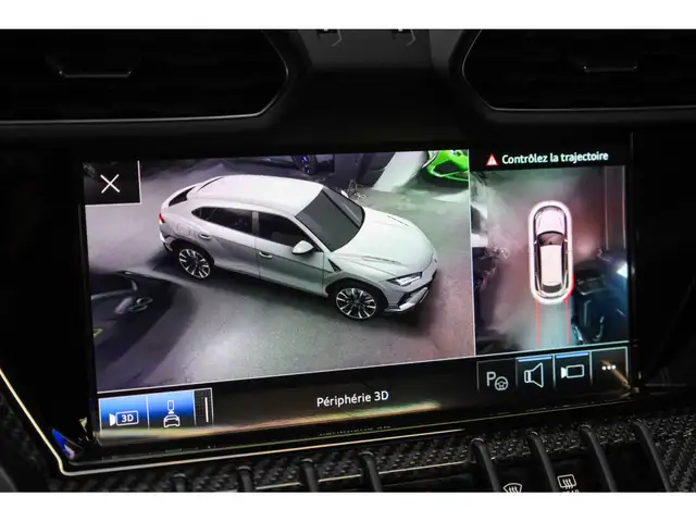 Lamborghini Urus view 14
