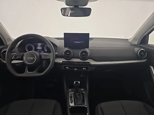 Audi Q2 view 11