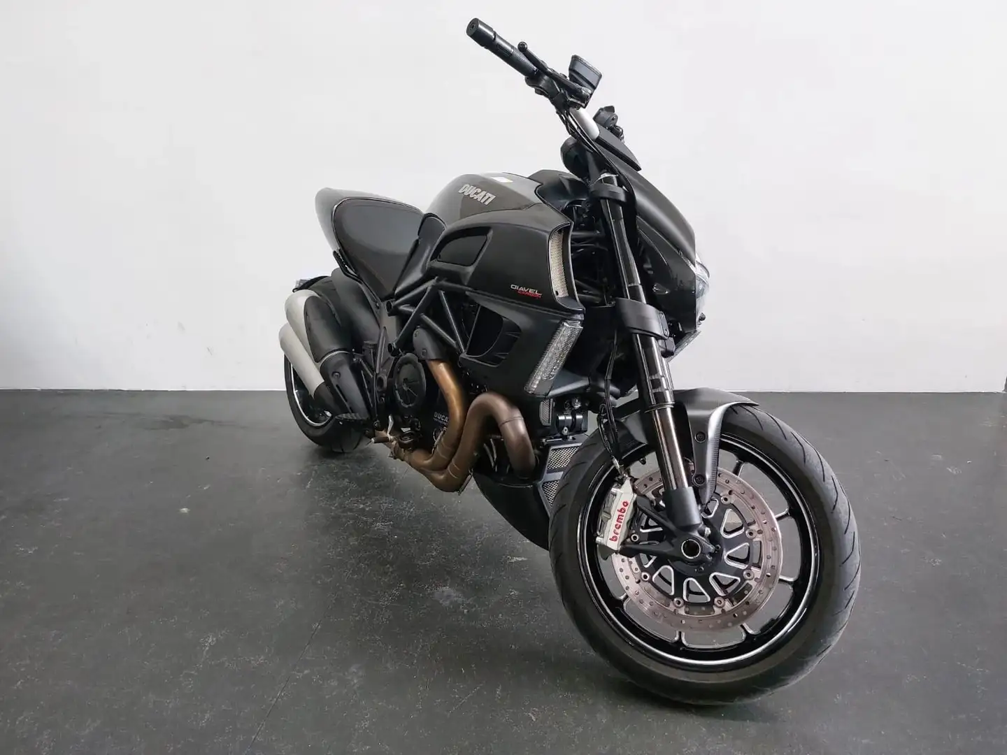 Ducati Diavel Carbon Zwart - 2