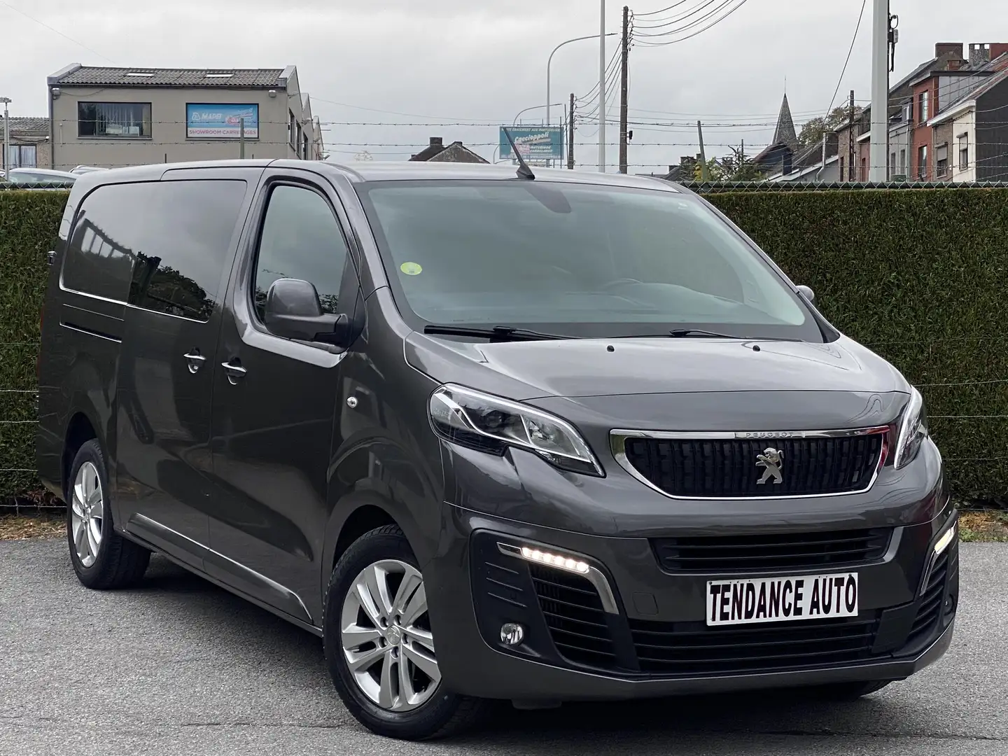 Peugeot Expert 2.0 HDi 177 Cv Long Auto - Double Cabine - TVAC ! Grijs - 1