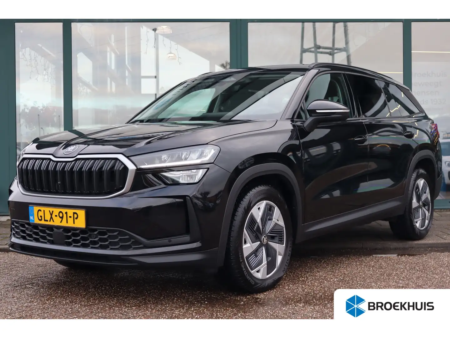 Skoda Kodiaq 149PK 1.5 TSI MHEV Business Edition 7p. | 2 stoele Zwart - 1