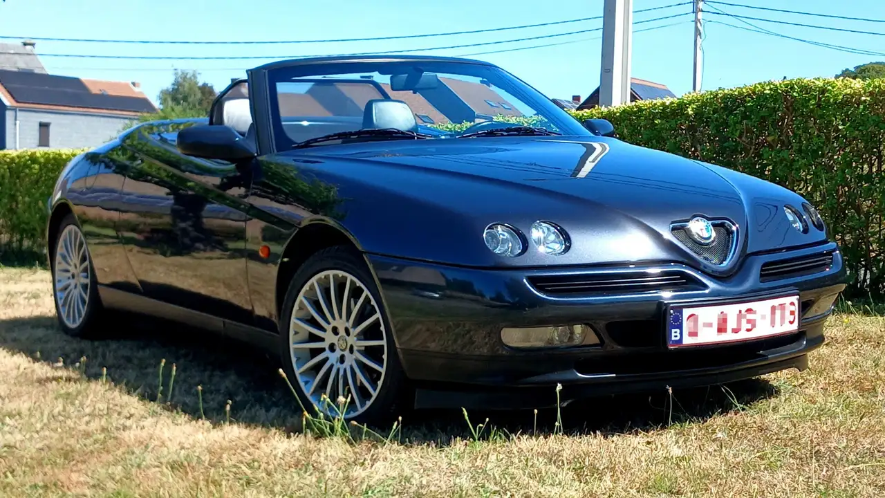 Alfa Romeo Spider 2.0i Lusso, foto 1