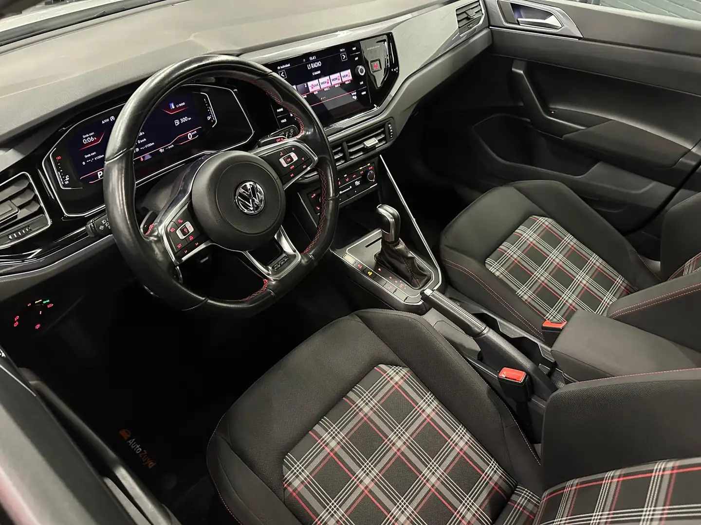 Volkswagen Polo GTI 2.0 TSI / Pano / Virtual / CarPlay / Stoel-Vewarmi Wit - 2