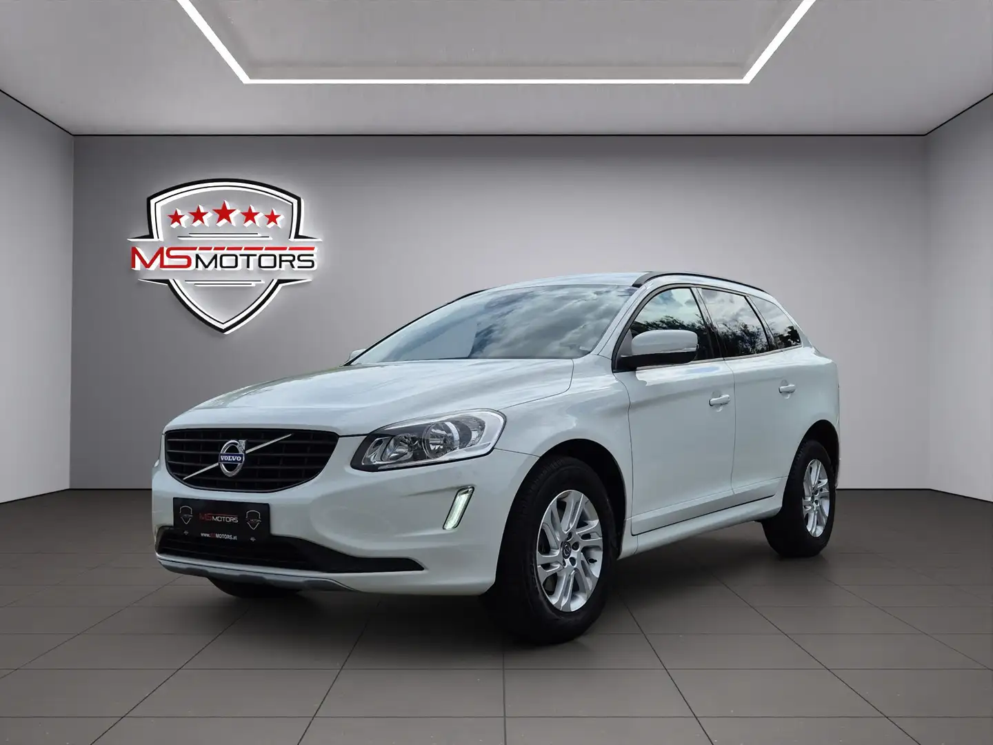 Volvo XC60 D3 Kinetic Geartronic*2. BESITZ*NAVI*GARANTIE*KRED Blanc - 1