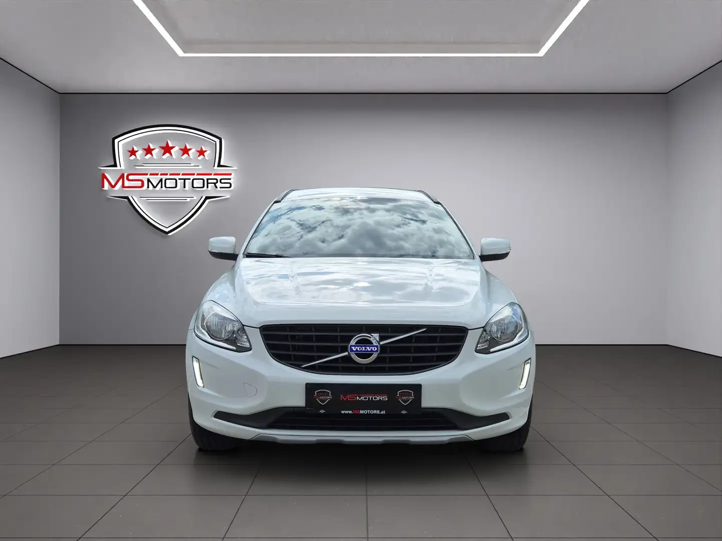 Volvo XC60 D3 Kinetic Geartronic*2. BESITZ*NAVI*GARANTIE*KRED Blanc - 2