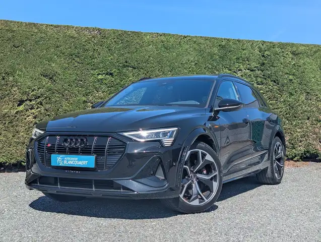 Audi SQ8 e-tron (Q8) S 503pk - opendak - 2x s-line - ambiance