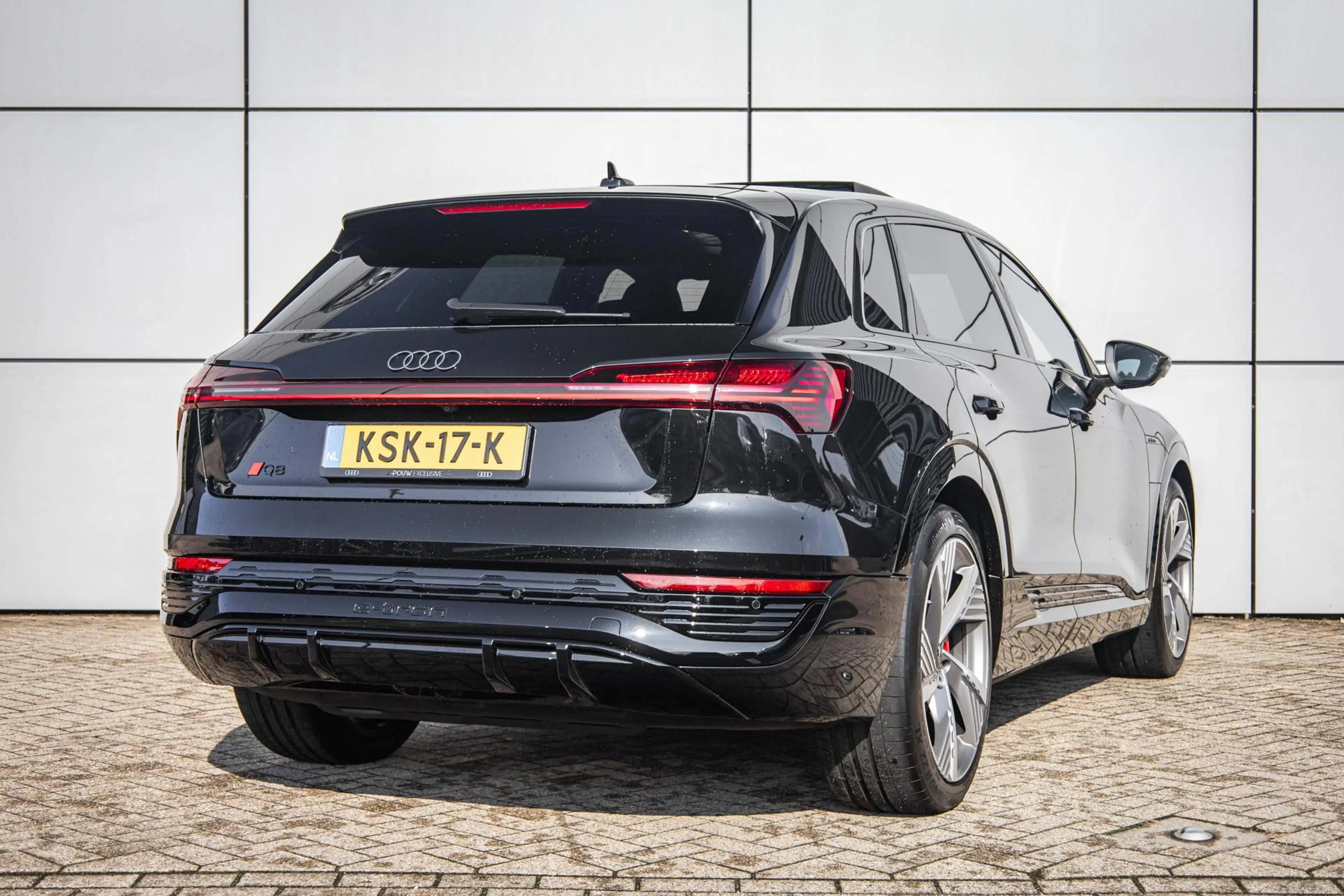 Audi Q8 e-tron 55 408pk quattro S Edition 115 kWh | Panoramadak | — photo 2