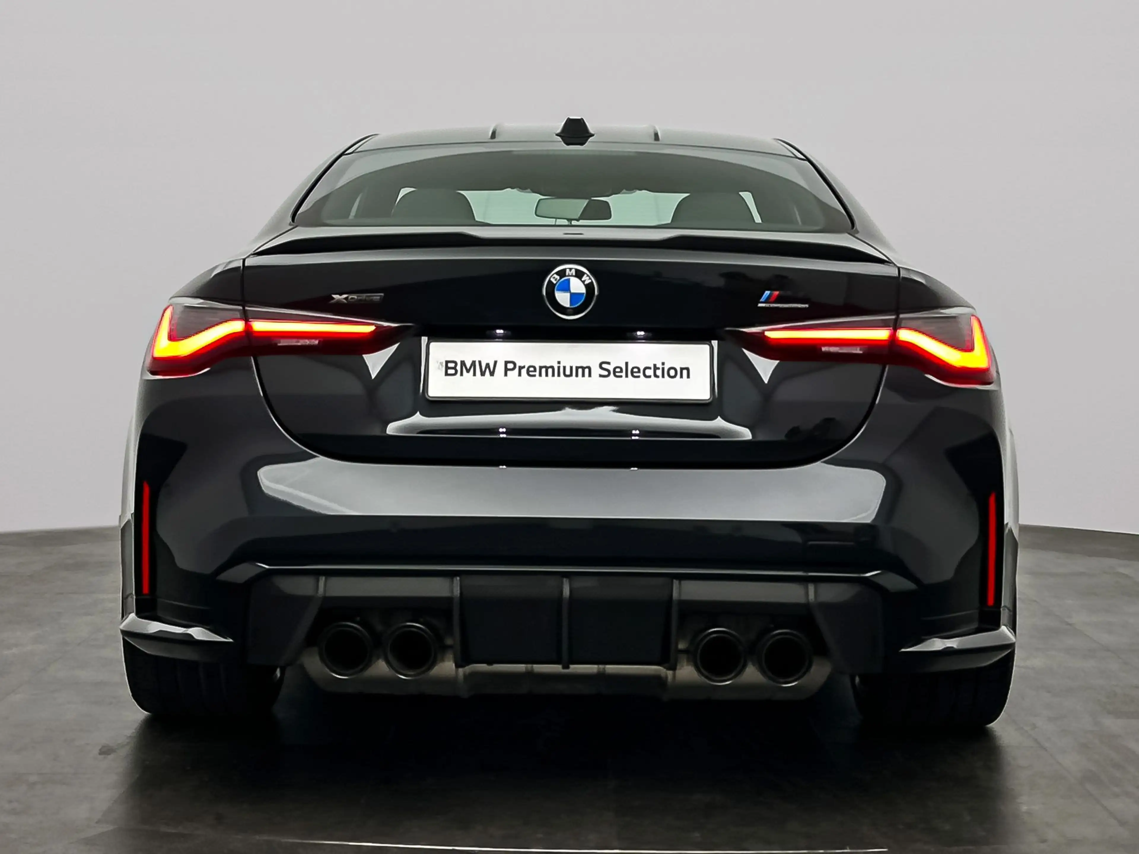 BMW M4 4-serie Coupé xDrive Competition | Stuurwielrand v — photo 4