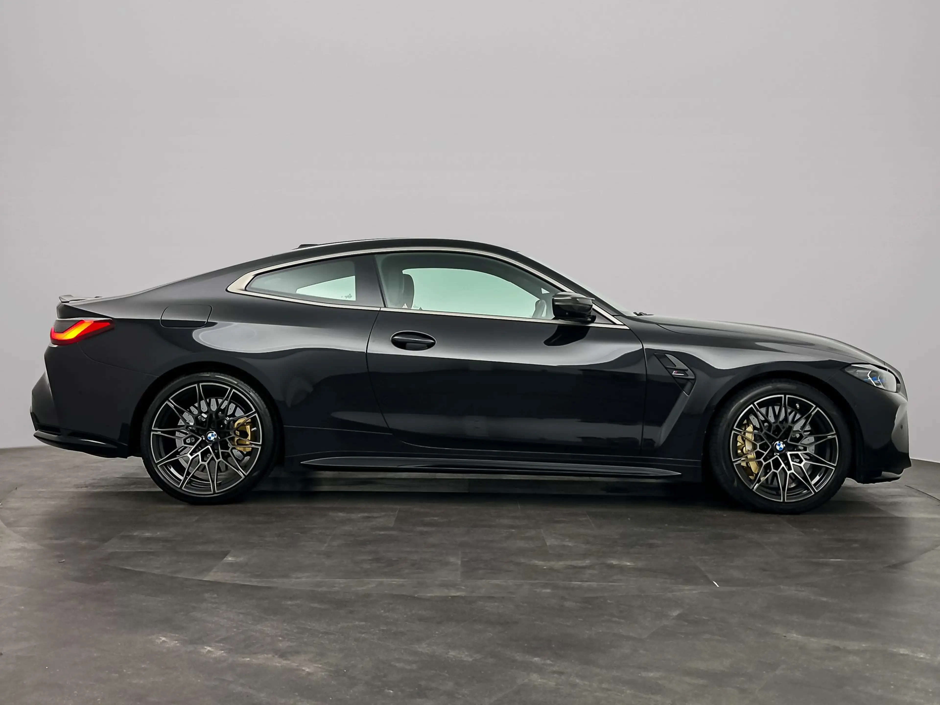 BMW M4 4-serie Coupé xDrive Competition | Stuurwielrand v — photo 7