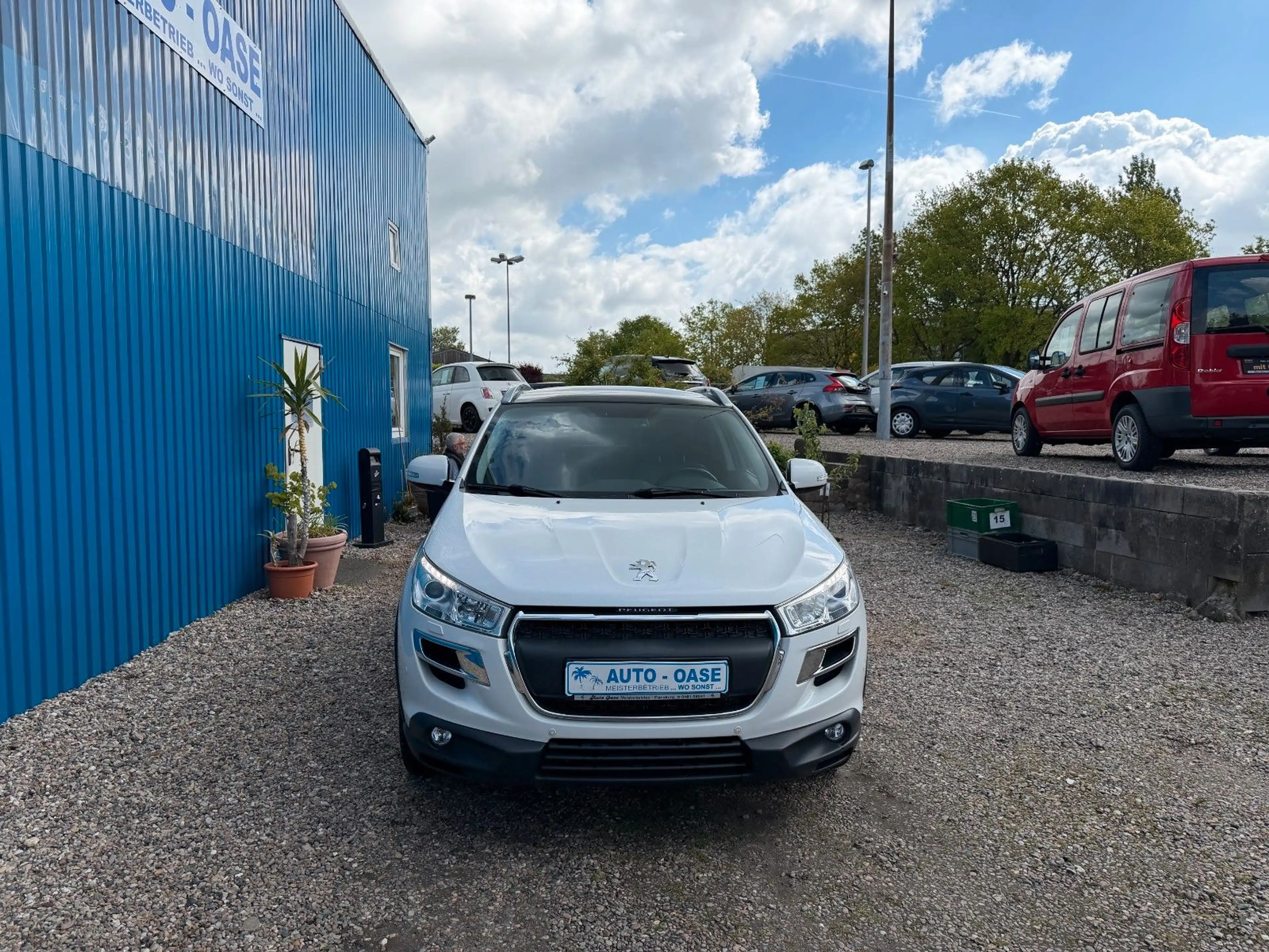 Peugeot 4008 Allure 4WD**Navi*AHK*Keyles-GO** — photo 2