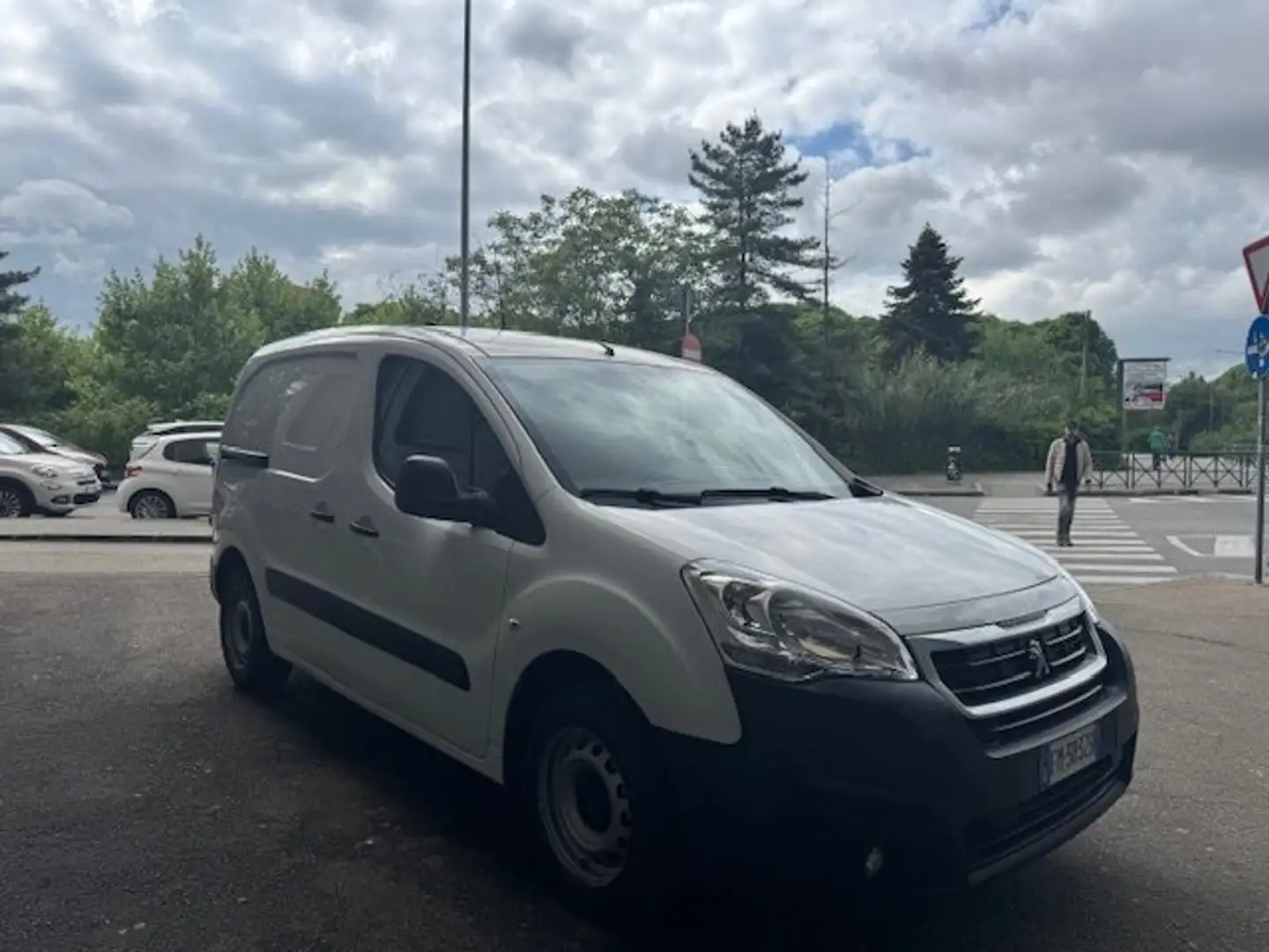 Peugeot Partner Blue HDi 100 L1 Furgone Premium tre posti Bianco - 1