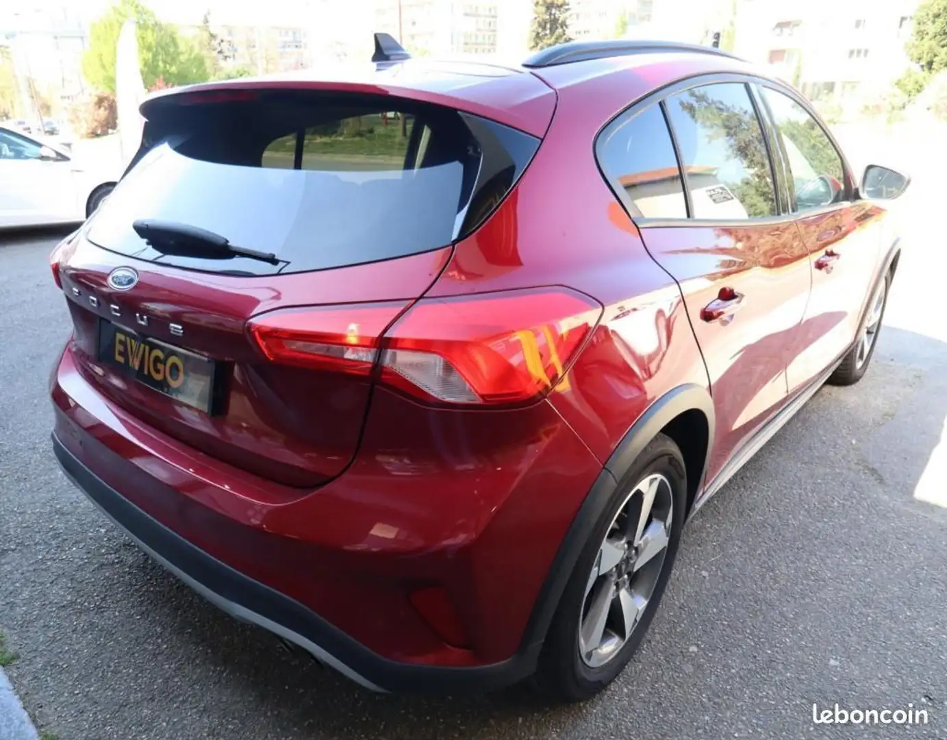 Ford Focus 2.0 TDCI 150 CH ACTIVE START-STOP Rouge - 2