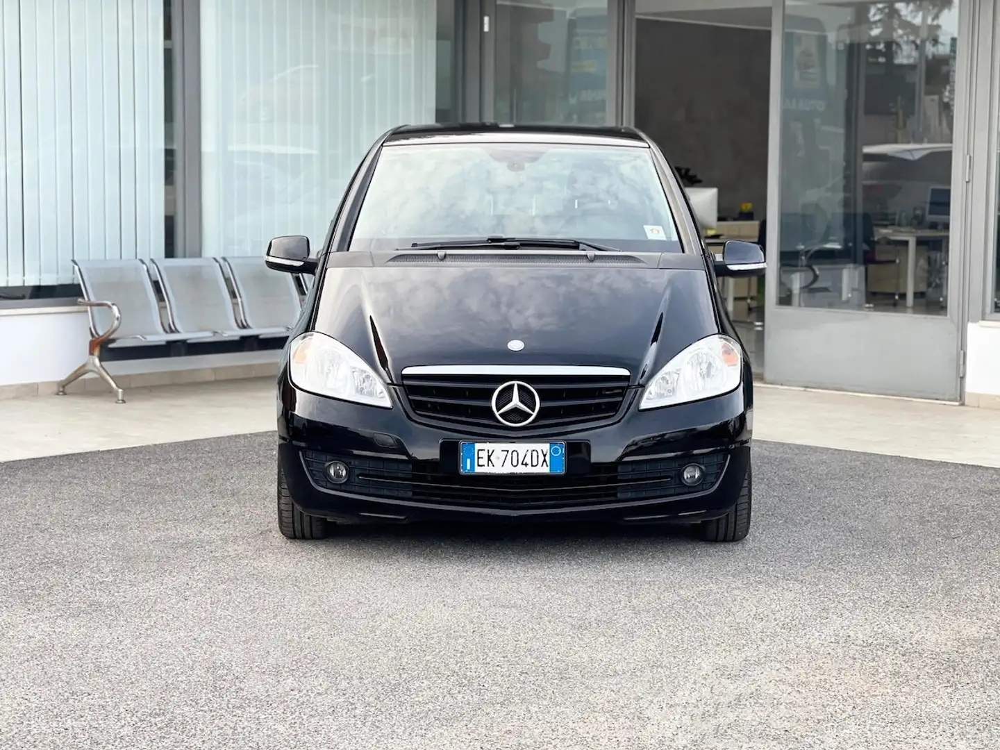 Mercedes-Benz A 160 1.5 Benzina 95CV E5 - 2011 Noir - 2