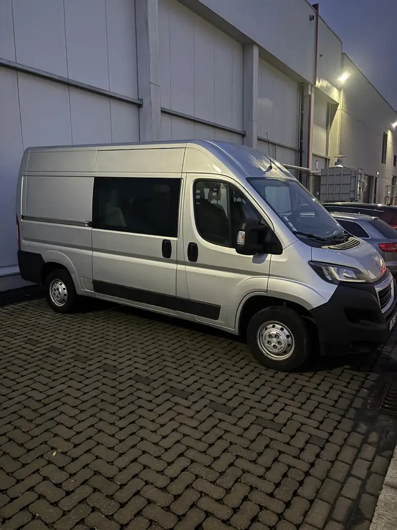 Peugeot Boxer dubbele cabine , 6 zitplaatsen - 1