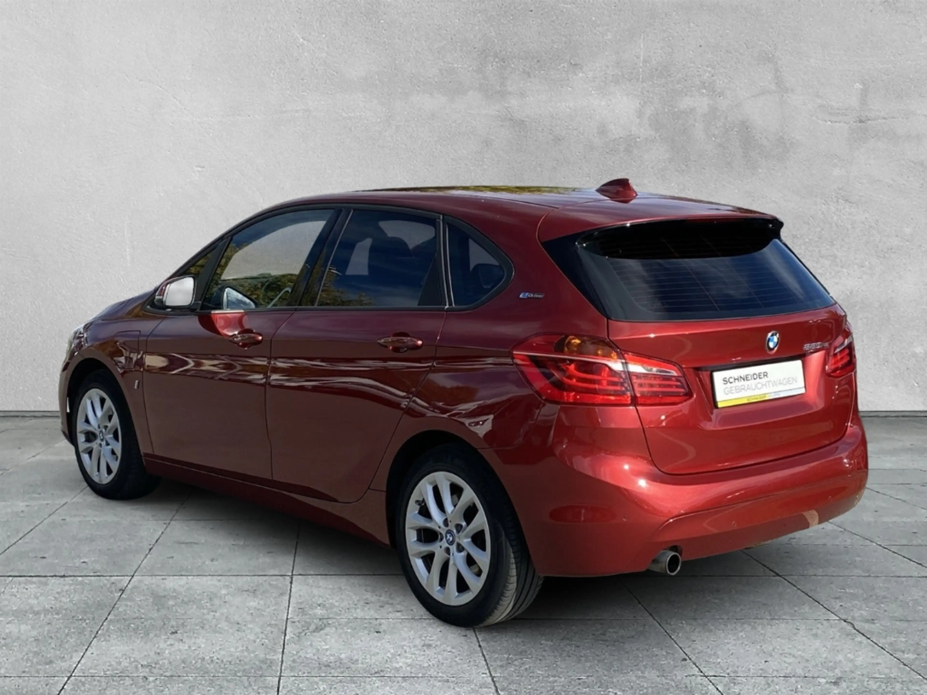 BMW 225 Active Tourer xe iPerformance NAVI+KLIMA+PDC — photo 3