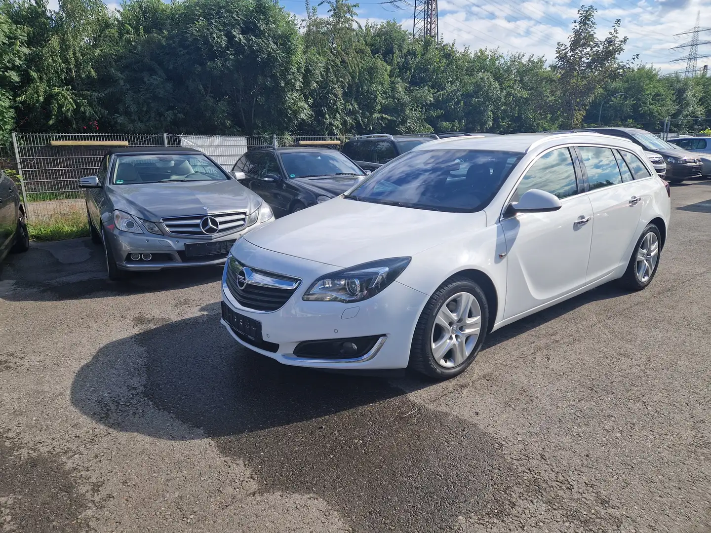 Opel Insignia Innovation Weiß - 1
