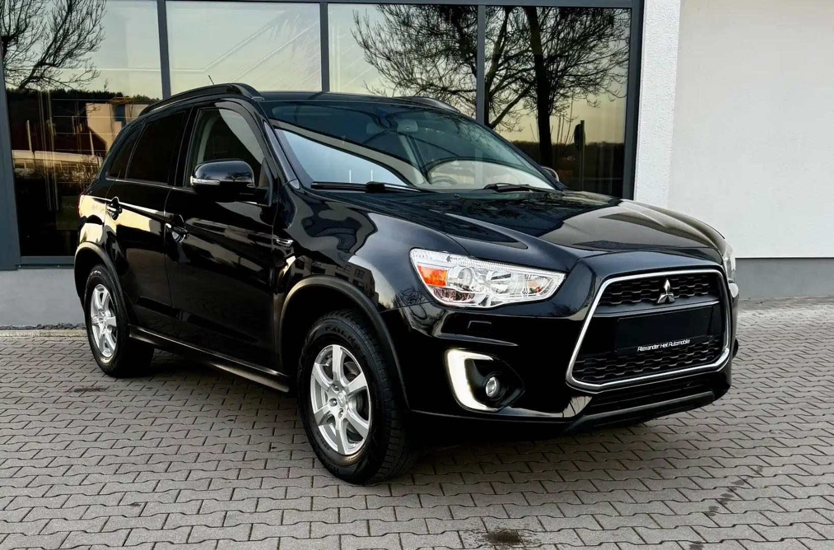 Mitsubishi ASX Diamant Edition*1.HAND*AHK*NAVI*KAM*PDC*SHZ* Schwarz - 2