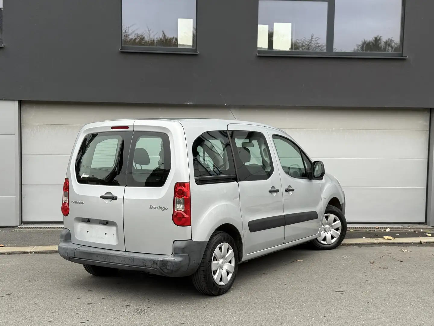 Citroen Berlingo 1.6i 110.000km Argent - 2