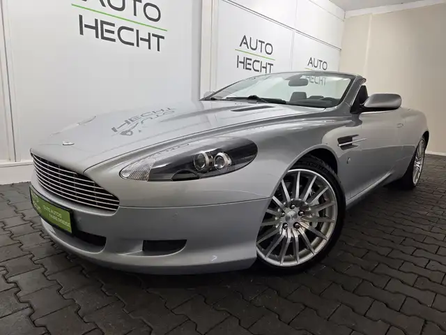 Aston Martin Volante 6,0 V12, deutsch, Traumzustand