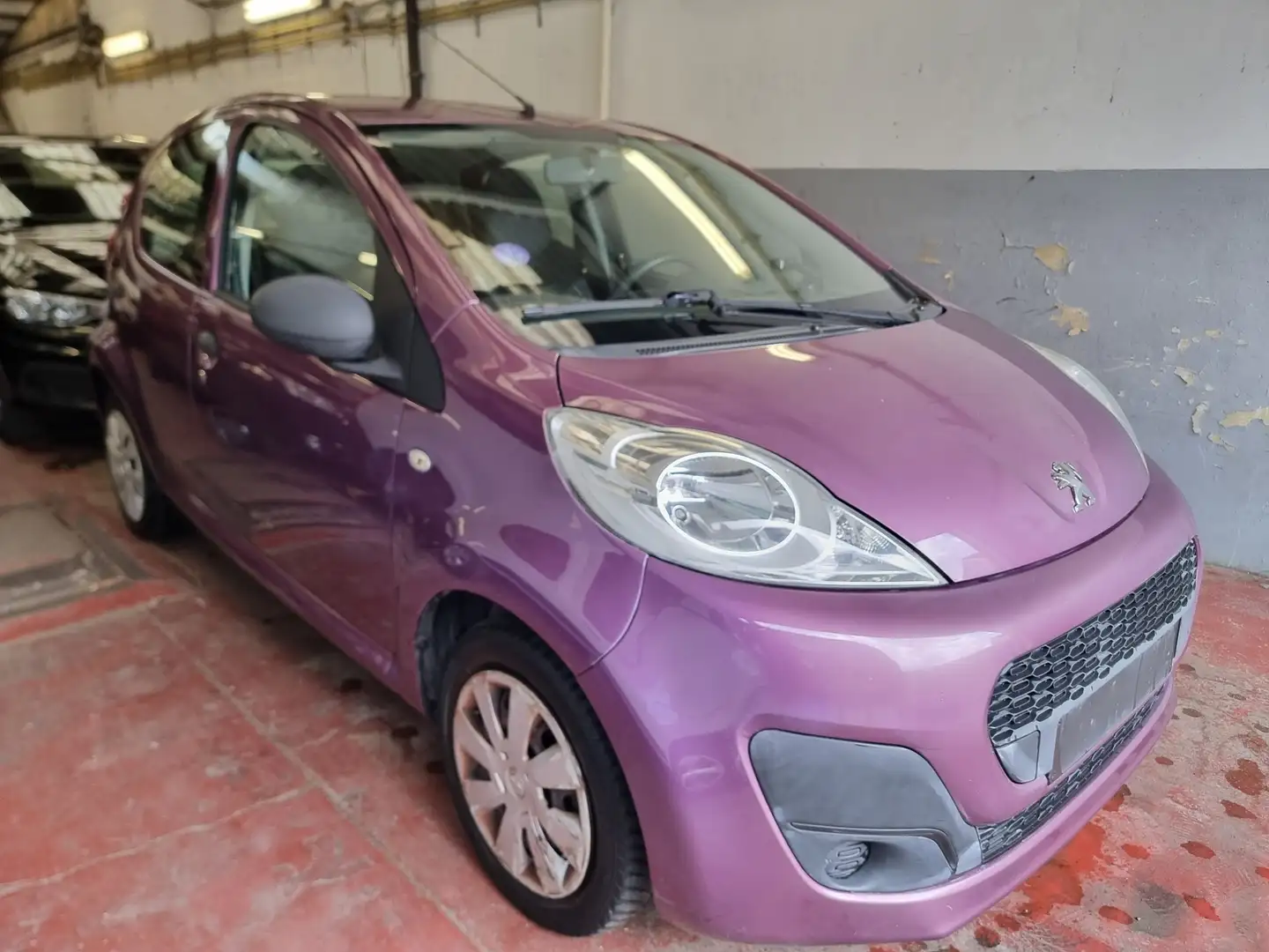 Peugeot 107 Style avec demande d'immatriculation Violet - 2
