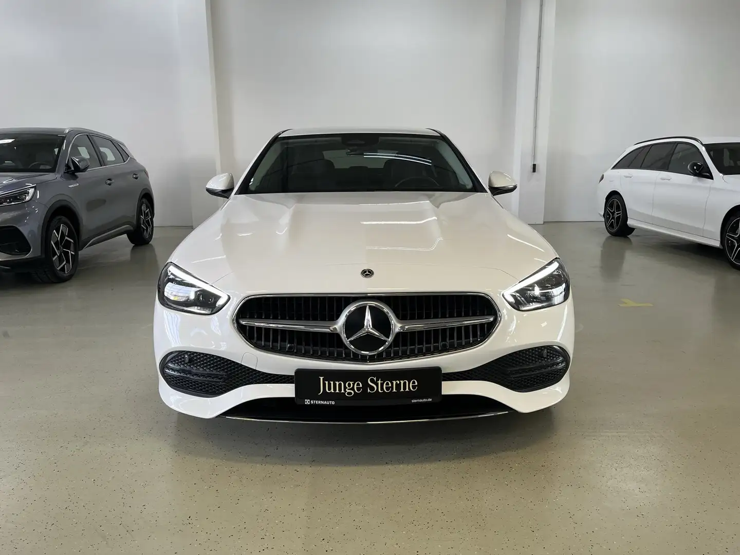 Mercedes-Benz C 180 C 180 Ava Digital Light AHK WinterP Spur Distr Weiß - 2