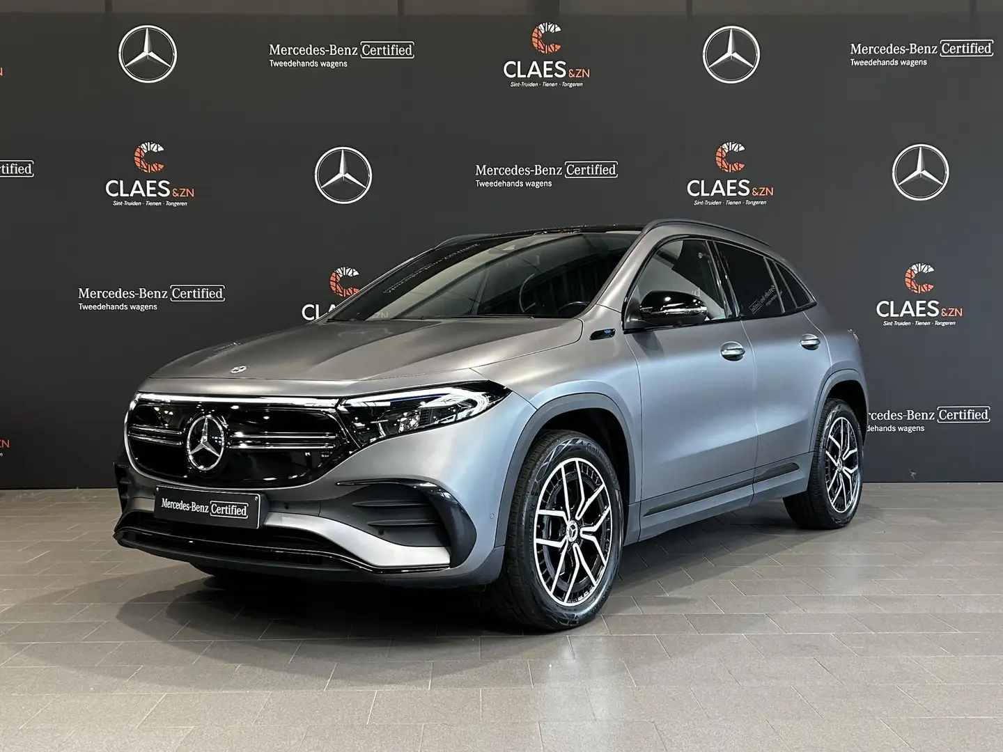 Mercedes-Benz EQA 250 AMG Line DOS 7427 Gris - 1
