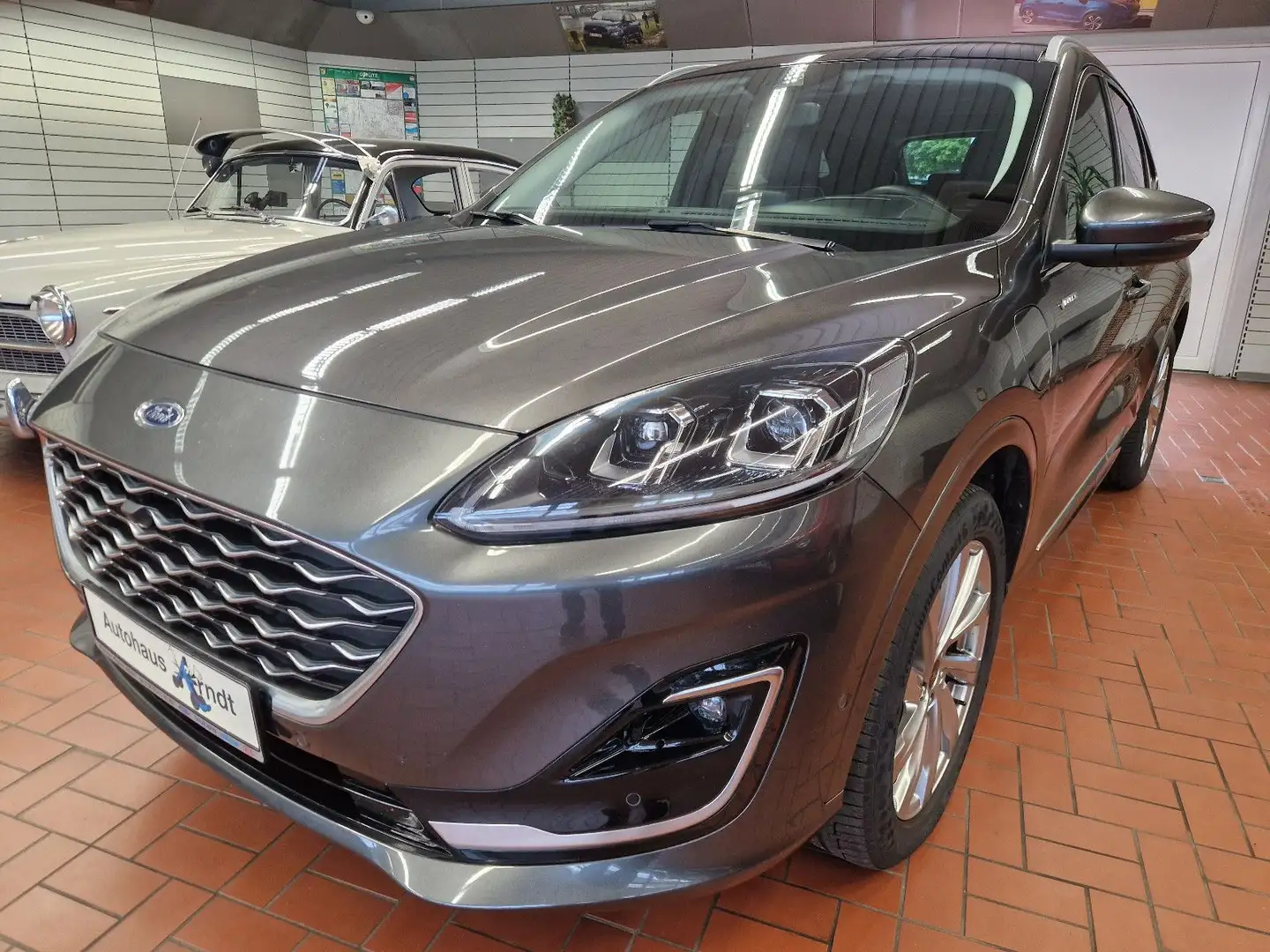 Ford Kuga Vignale Plug In Hybrid *Winter & Tech. Pa.* Gris - 1