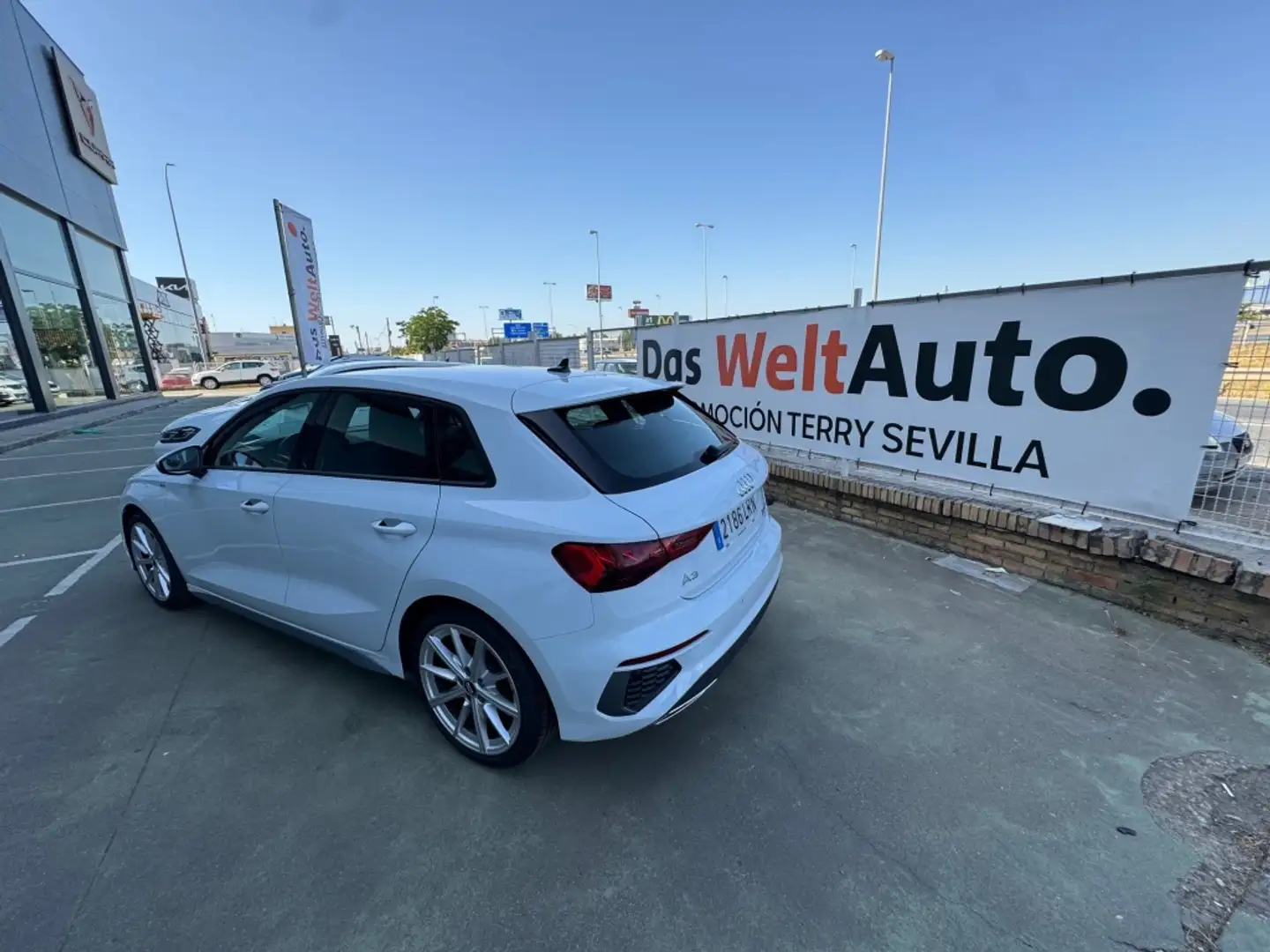 Audi A3 Sportback 35 TFSI S line Blanco - 2