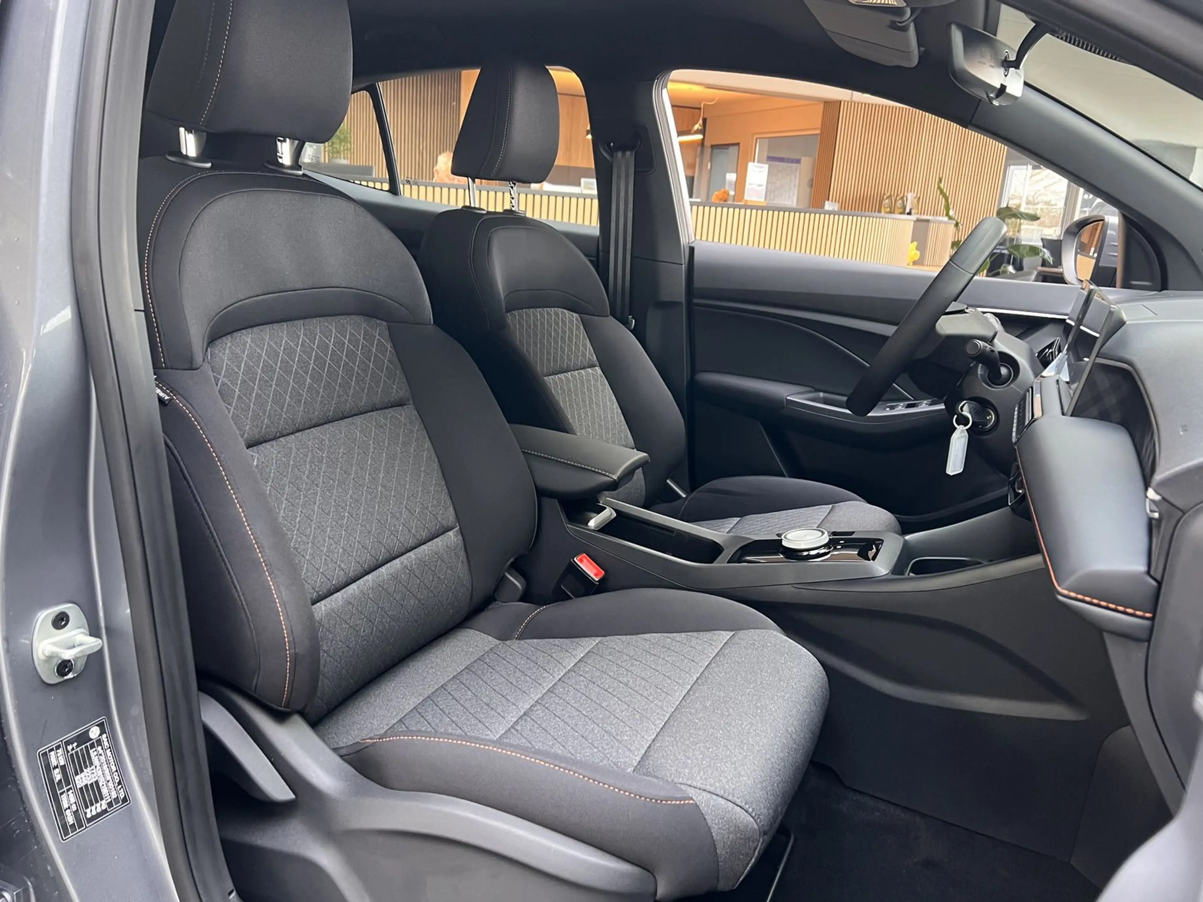 MG MG3 1.5 Hybrid+ 143kW Navi Kamera AppleCar — photo 8