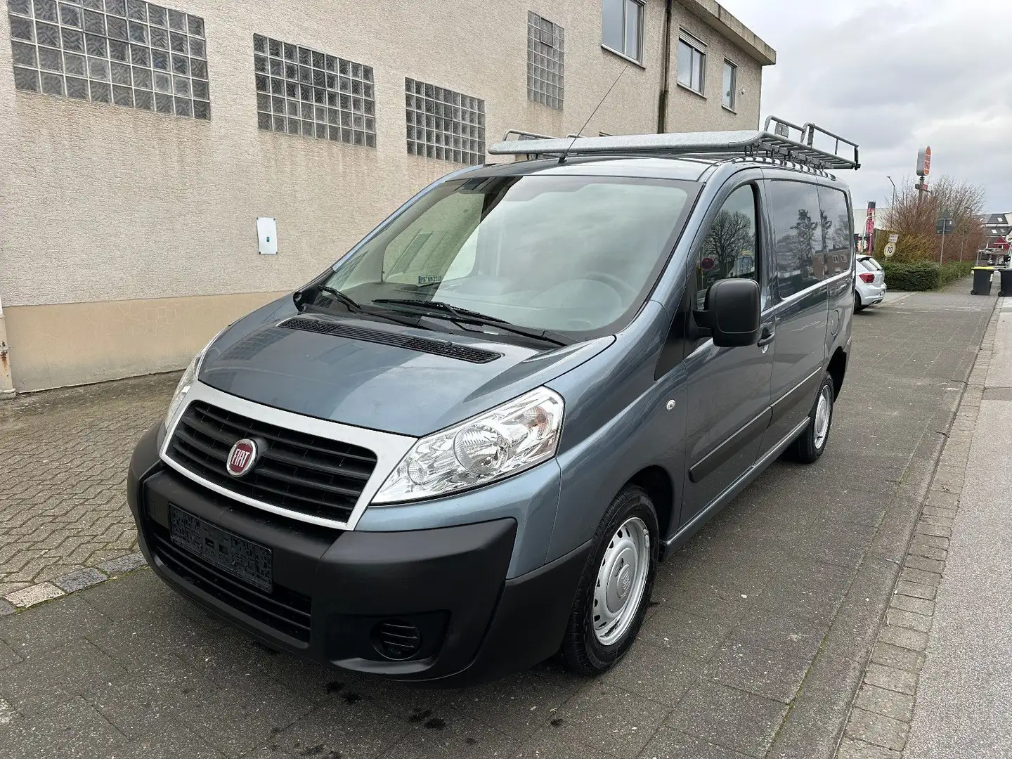 Fiat Scudo 10 L1H1 130 Multijet *Erste Hand*Gepflegt Grau - 1