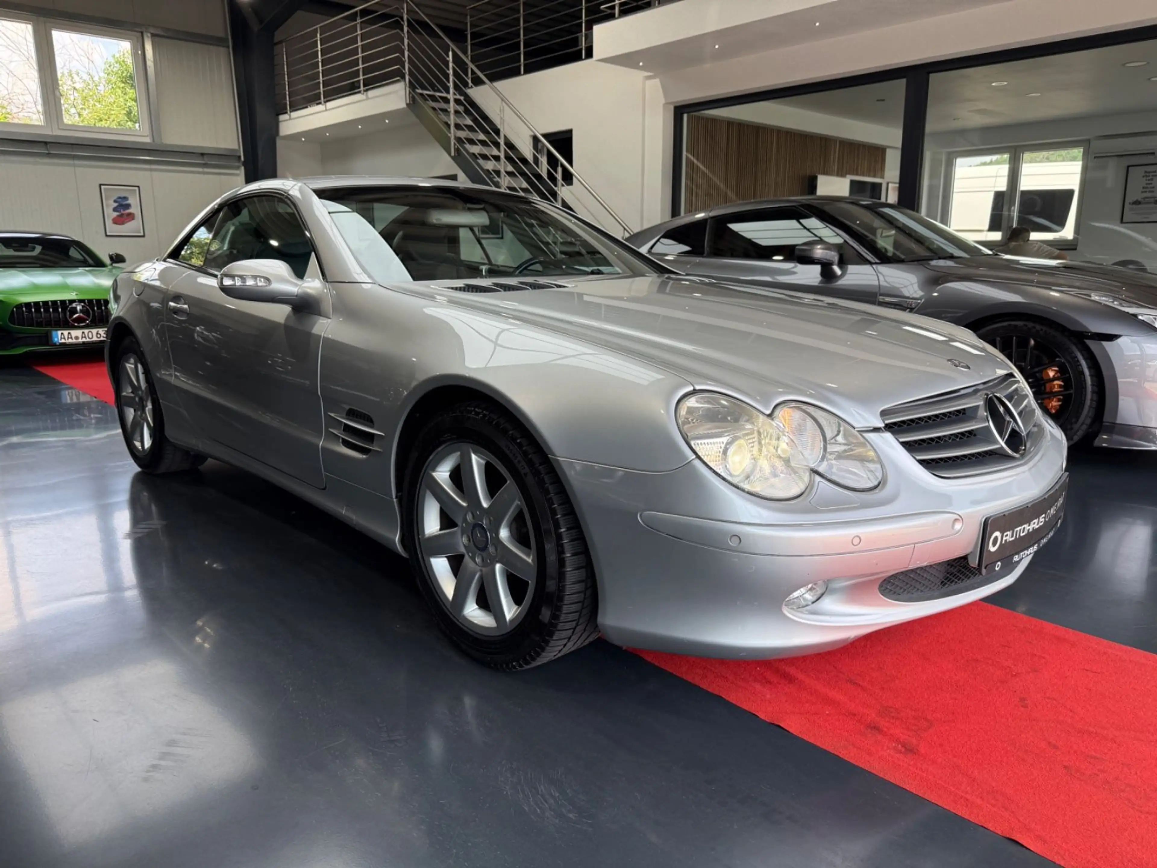 Mercedes-Benz SL 500 Bi-Xenon/KeyGo/Comand/*Deutsch*/Lkr.-Hzg. — photo 3