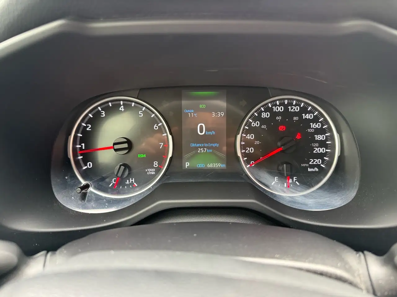 Toyota RAV 4 снимка Toyota RAV 4