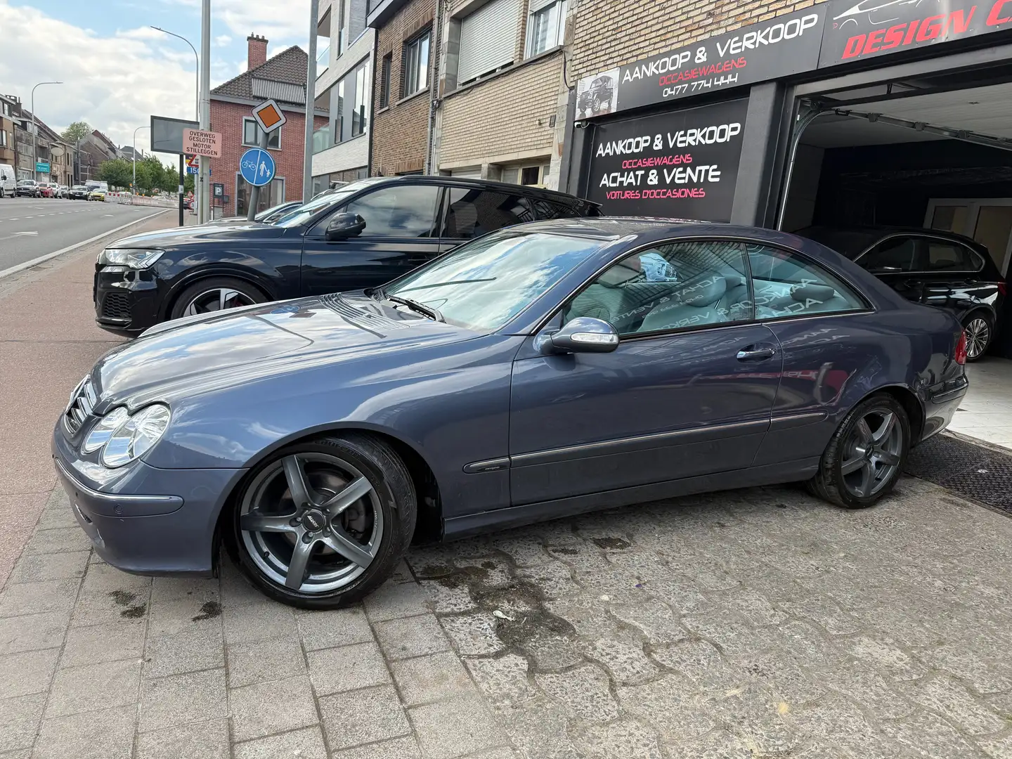 Mercedes-Benz CLK 270 CDI Avantgarde Belge Carnet Mercedes 88km Car Pass Gri - 2