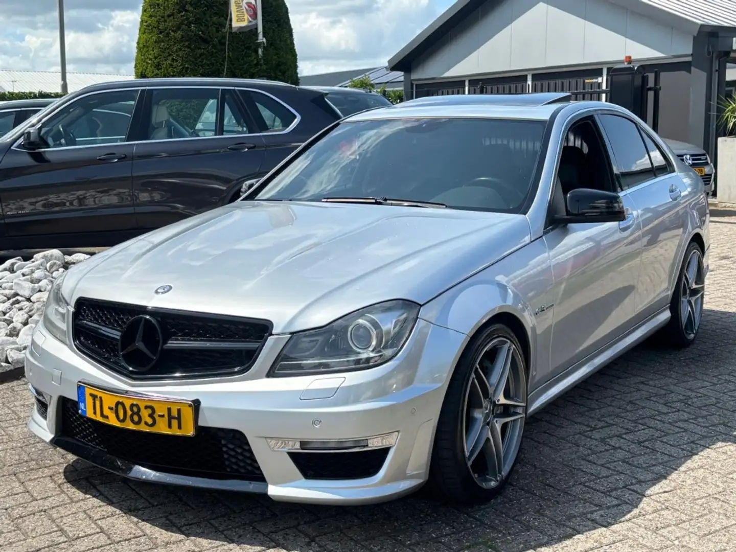 Mercedes-Benz C 63 AMG C63 6.2 V8 Sedan 2009 Facelift P30 Performance Pac Grijs - 1