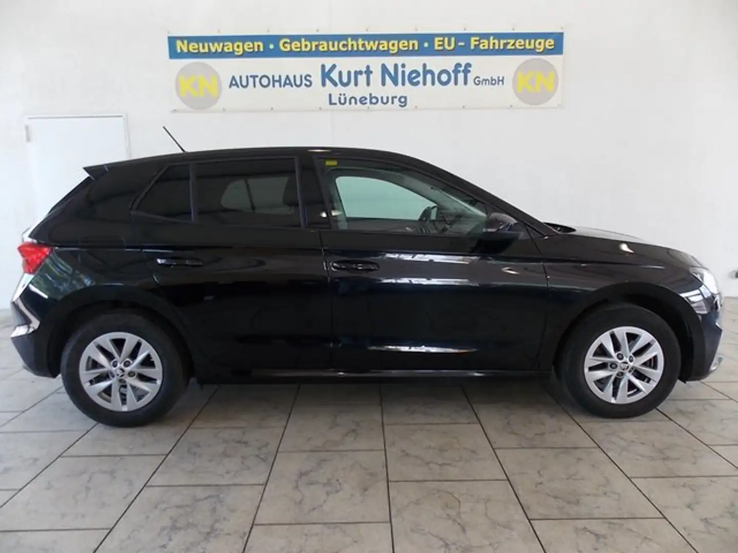 Skoda Fabia Ambition DSG +Sitzheizung +PDC Schwarz - 1