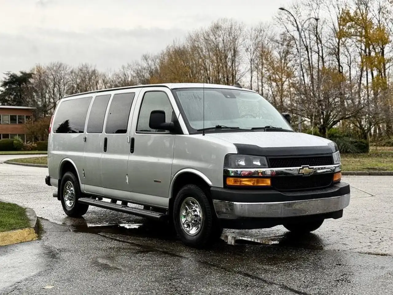 2021 Chevrolet Express 3500