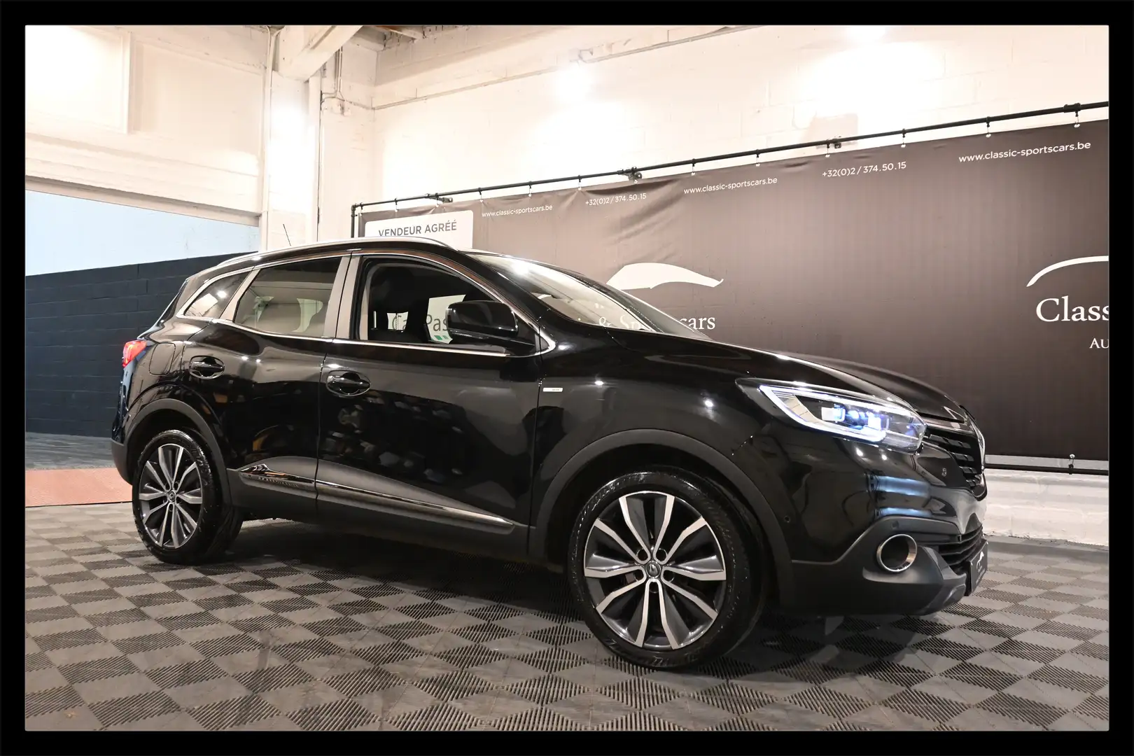Renault Kadjar Kadjar 1.2 TCe BOSE Edition / CAMERA / CARPLAY ! Noir - 1