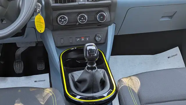 Fiat Grande Panda view 8