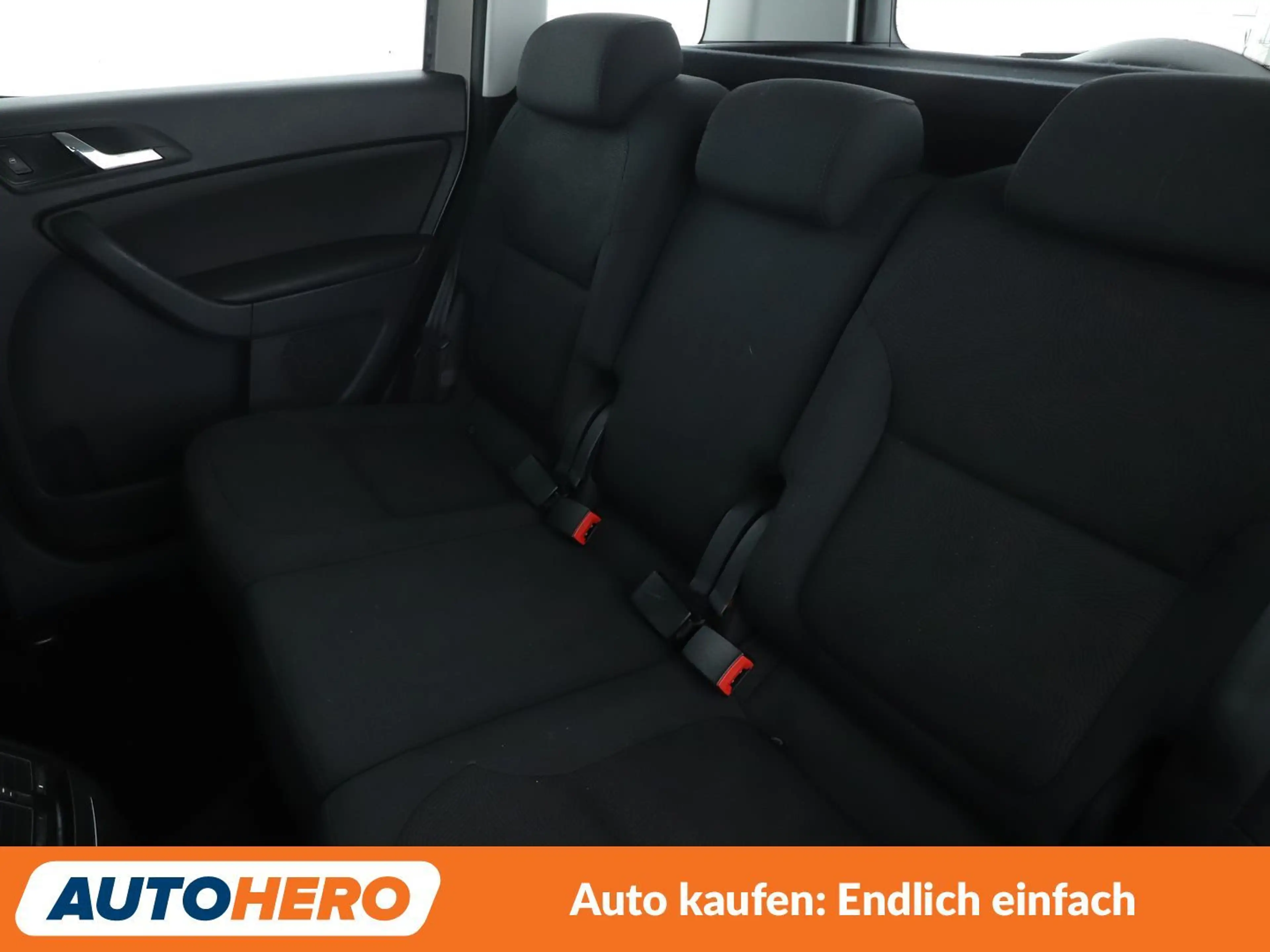 Skoda Yeti 1.2 TSI Ambition Aut.*TEMPO*PDC*SHZ*ALU*KLIMA* — photo 14