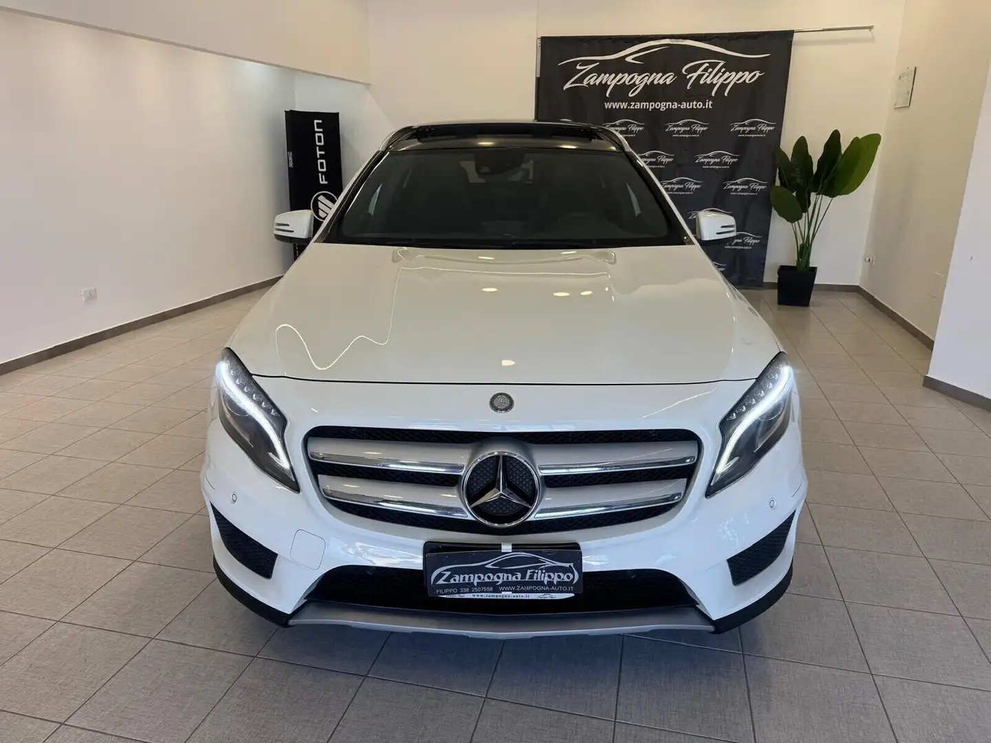 Mercedes-Benz GLA 220 GLA 220 CDI Automatic Premium Blanc - 2