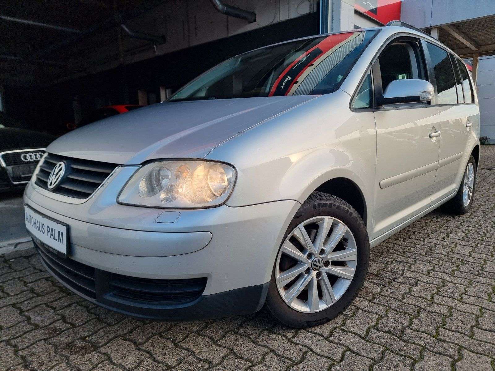 Second hand Volkswagen Touran 1.6