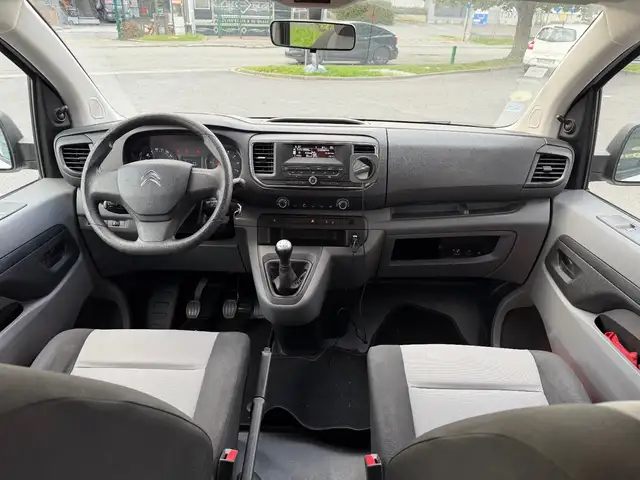 Citroen Jumpy view 8