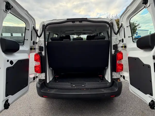 Citroen Jumpy view 14