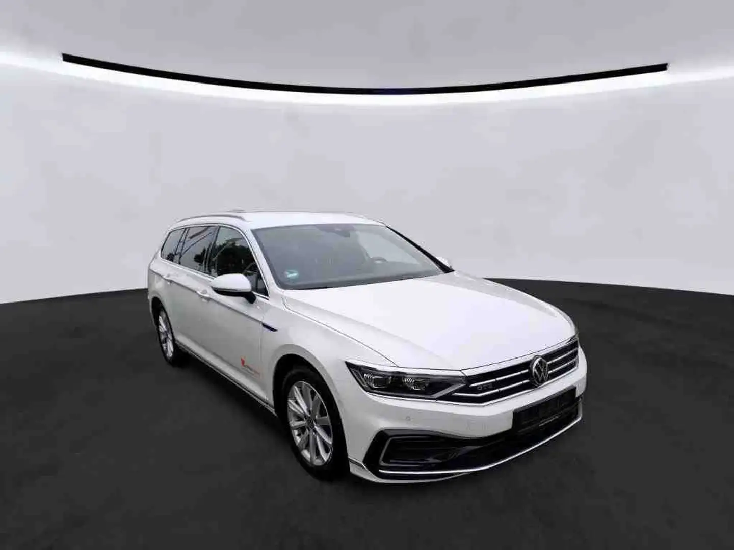 Volkswagen Passat Variant GTE Matrix/StandHZ/Kam/SHZ/AHK Blanc - 2