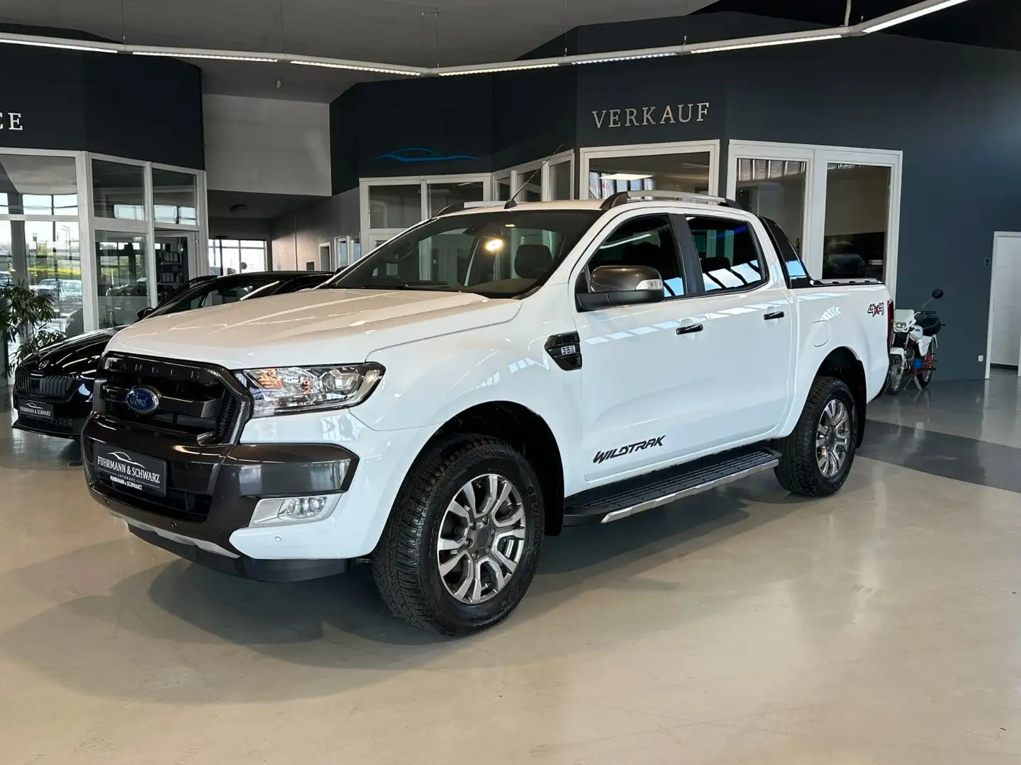 Ford Ranger 3.2 Aut. Wildtrak AHK+Rfkam+Offroad Pak. Weiß - 1