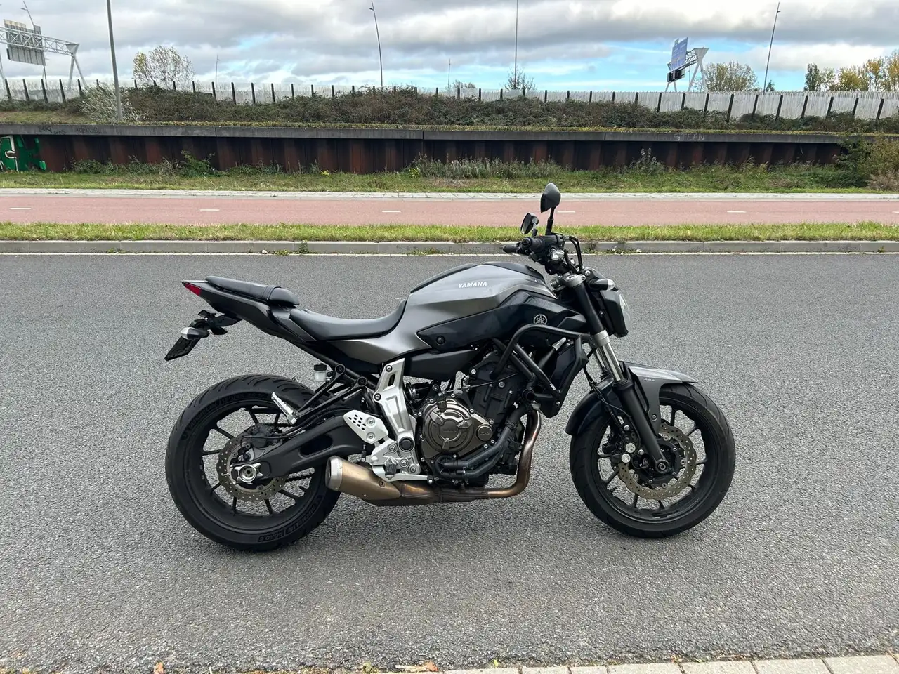 Yamaha MT-07