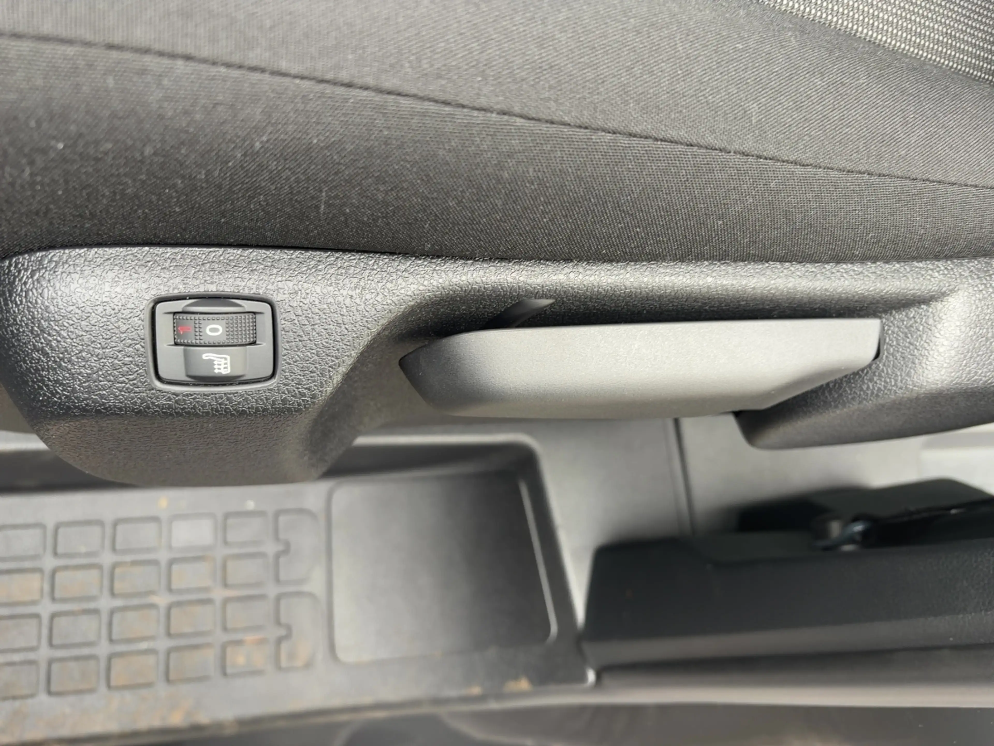 Citroen Spacetourer Plus XL BlueHDi 2.2 180 Automatik — photo 14